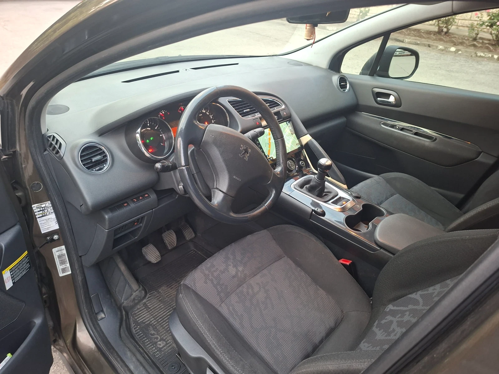 Peugeot 3008, снимка 5 - Автомобили и джипове - 55659518