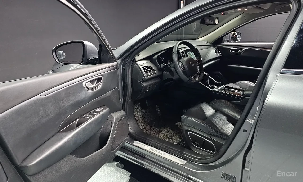 Renault Samsung SM6 Full extras* Цена до България, снимка 11 - Автомобили и джипове - 55790152