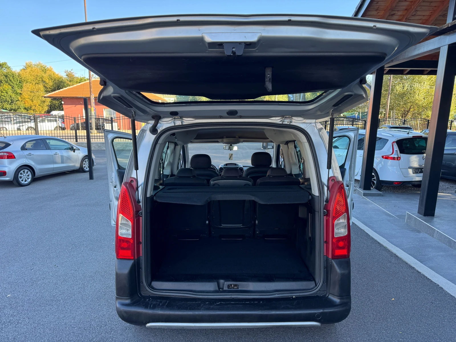 Peugeot Partner 1.6HDI ��� ���� | Mobile.bg � ����������� 14
