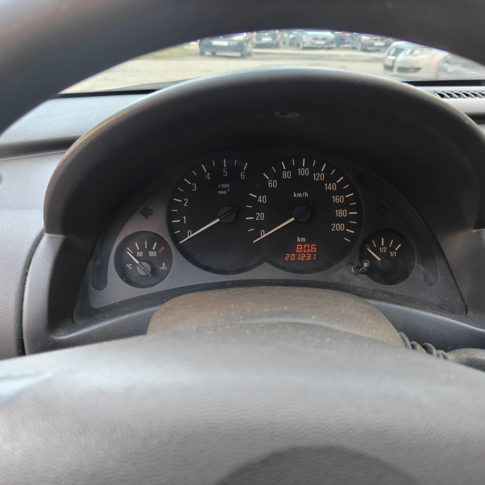 Opel Corsa 1.3 cdti, снимка 9 - Автомобили и джипове - 56647390