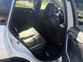 Toyota Rav4 * AWD Hybrid Limited* АВТОКРЕДИТ БЕЗ ПЪРВОНАЧАЛНА , снимка 11