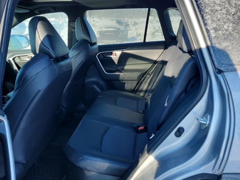Toyota Rav4 HYBRID XSE * * CARFAX * * АВТО КРЕДИТ * * , снимка 10 - Автомобили и джипове - 53282709