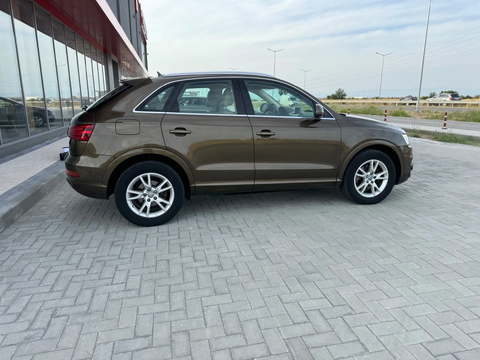 Audi Q3  - изображение 9