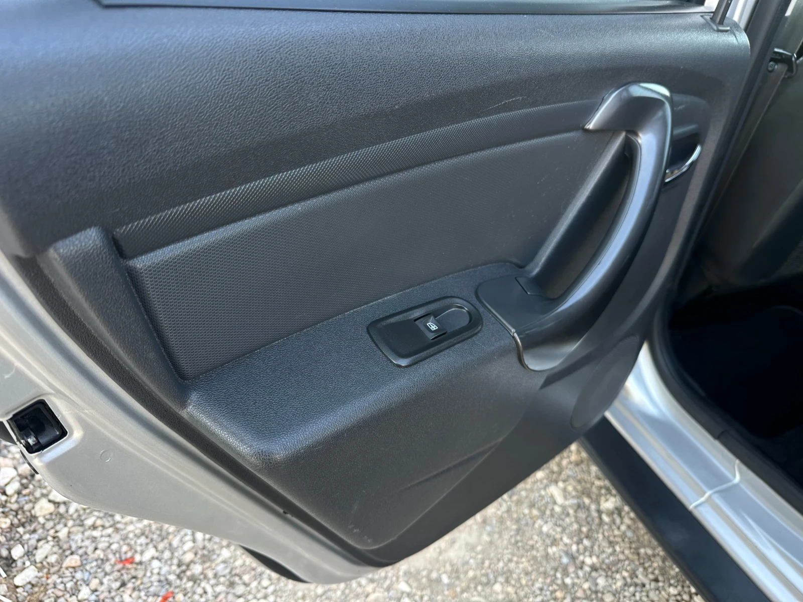 Dacia Duster 1.5DCI / NAVi / 2015 / 6 | Mobile.bg   11