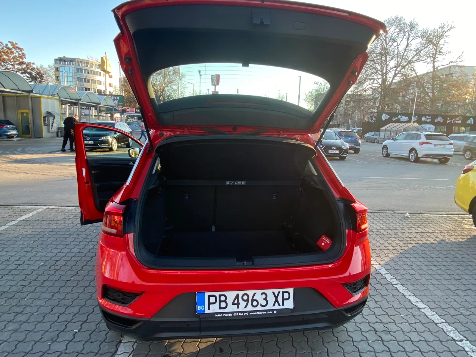 VW T-Roc 1.0 TSI | Mobile.bg   14