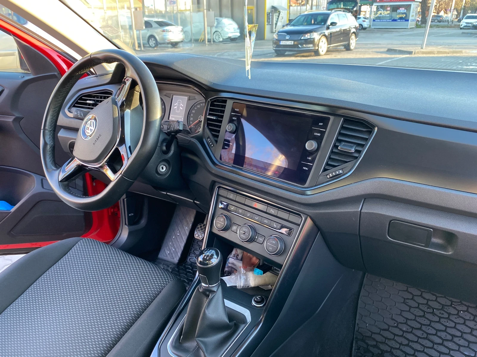 VW T-Roc 1.0 TSI | Mobile.bg   17