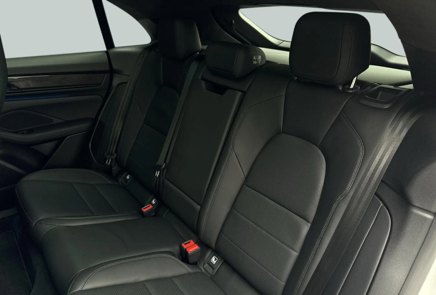 Porsche Macan TURBO/ELECTRIC/CARBON/BOSE/PANO/HEAD UP/ | Mobile.bg � ����������� 14