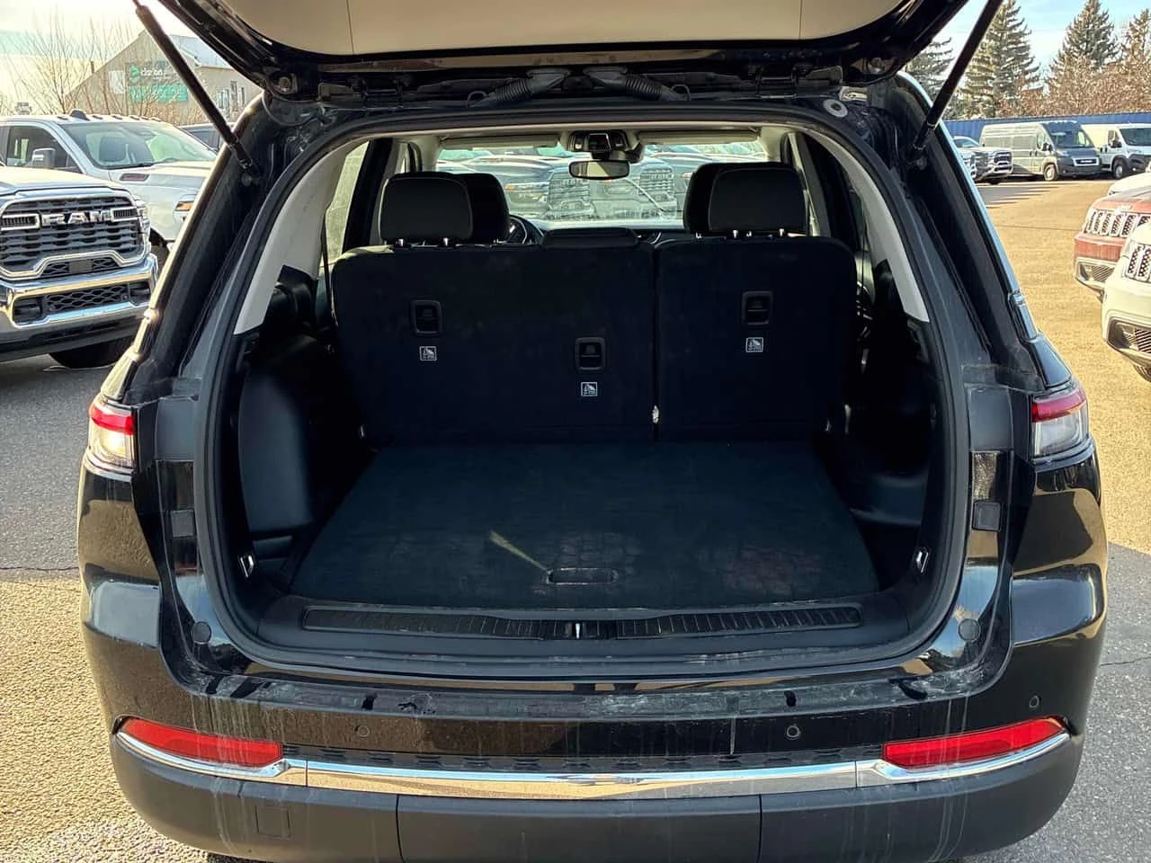 Jeep Grand cherokee Laredo 3.6 V6 * �������� * ������� * Keyless | Mobile.bg � ����������� 16