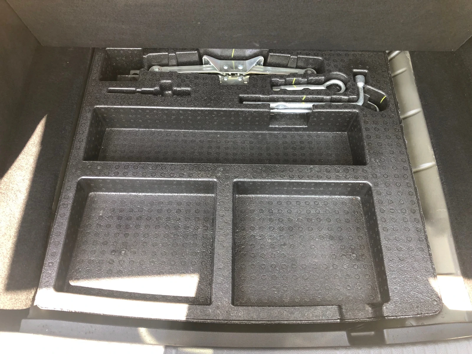 Honda Hr-v 1.8L i-VTEC , снимка 4 - Автомобили и джипове - 54088940