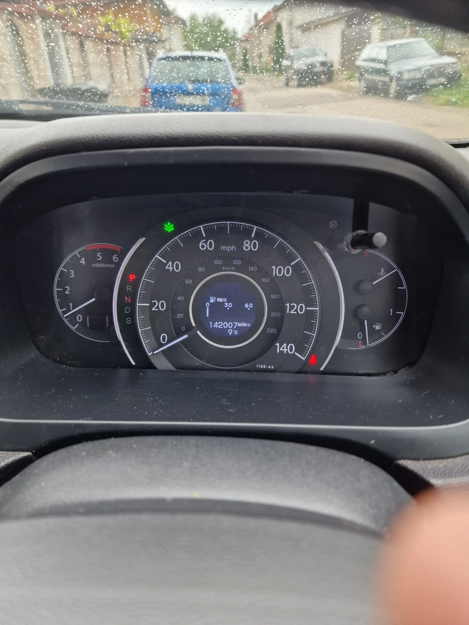Honda Cr-v, снимка 13 - Автомобили и джипове - 54381747