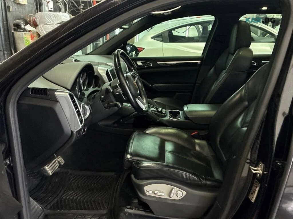 Porsche Cayenne S* АвтоКредит* (ЦЕНА ДО БГ)* , снимка 4 - Автомобили и джипове - 54620995