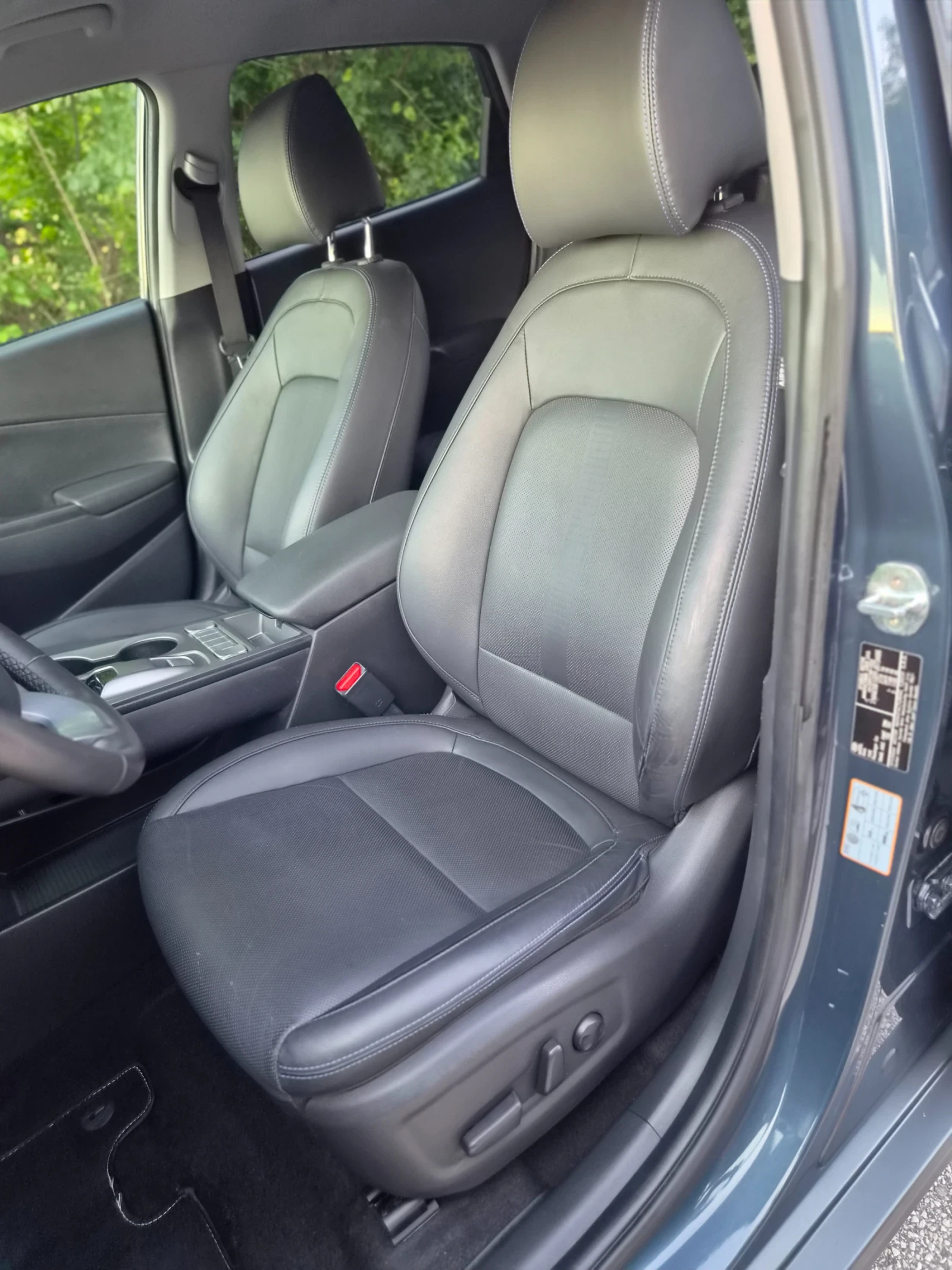 Hyundai Kona 64kwh/SOH100%/61000km/12.22г, снимка 10 - Автомобили и джипове - 54691963