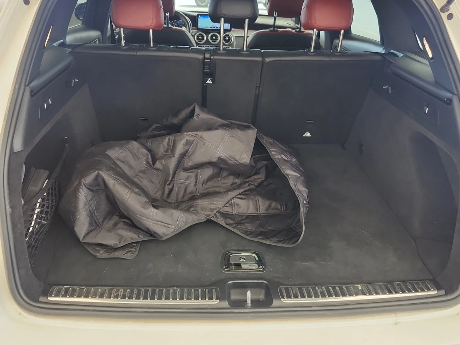 Mercedes-Benz GLC 43 AMG * * CARFAX * * АВТО КРЕДИТ * * , снимка 9 - Автомобили и джипове - 54716528
