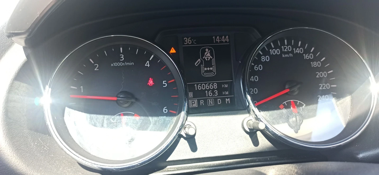 Nissan Qashqai J-10, снимка 7 - Автомобили и джипове - 55579603