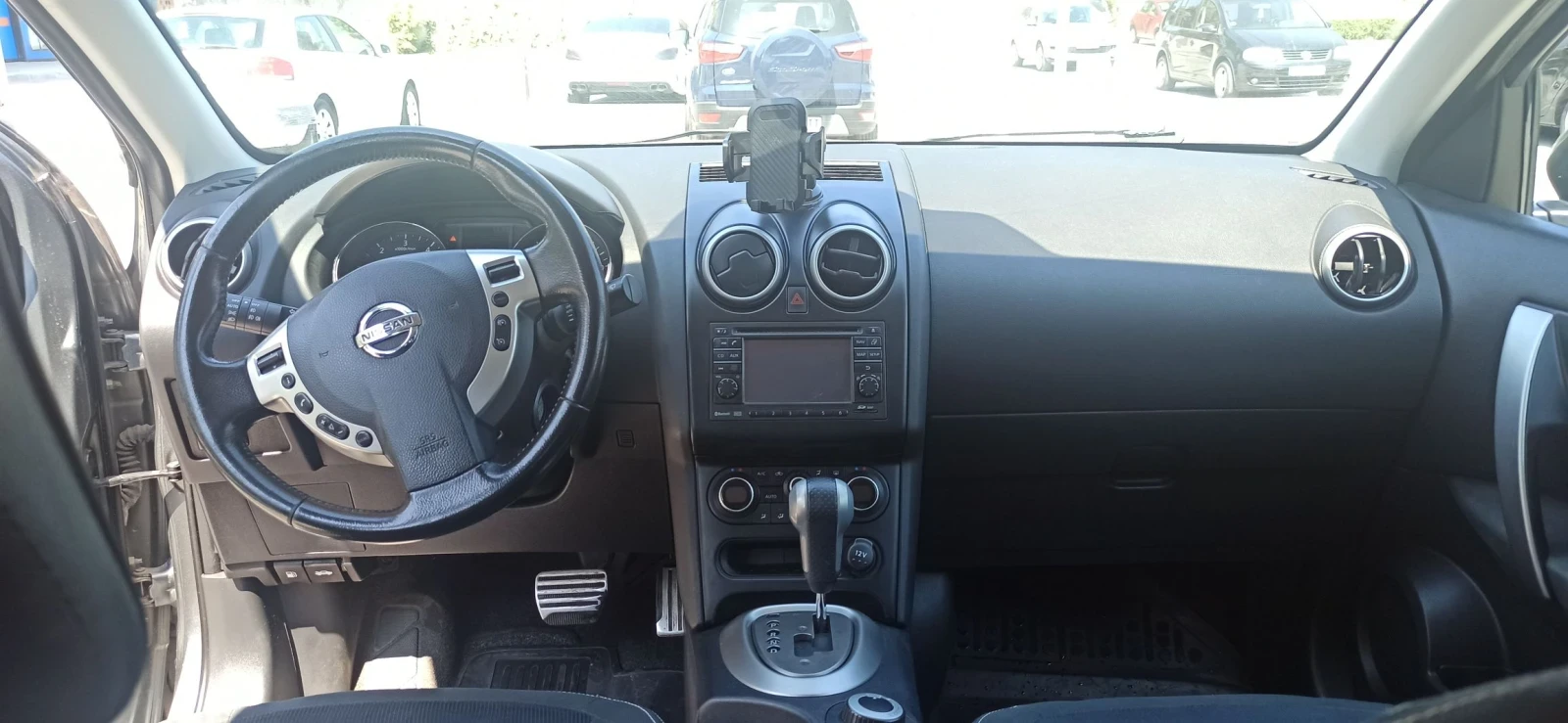 Nissan Qashqai J-10, снимка 9 - Автомобили и джипове - 55579603