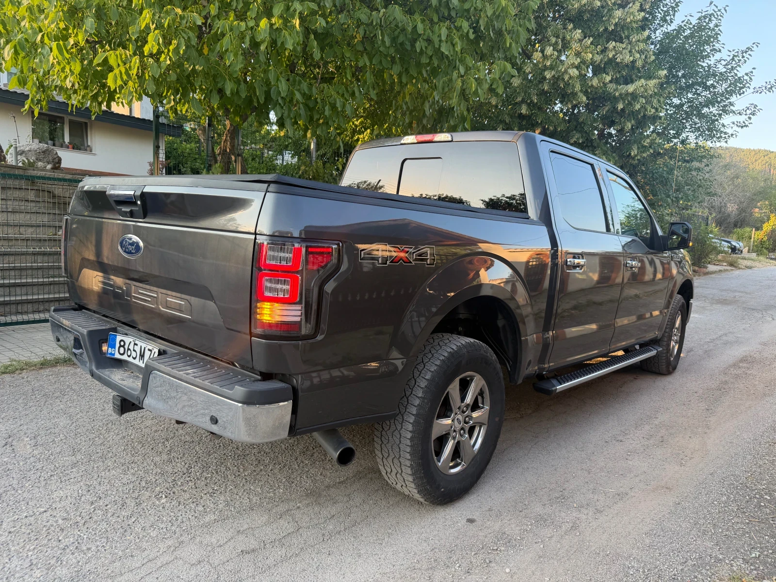 Ford F150 5.0 SuperCrew XLT 4x4, снимка 4 - Автомобили и джипове - 55596962