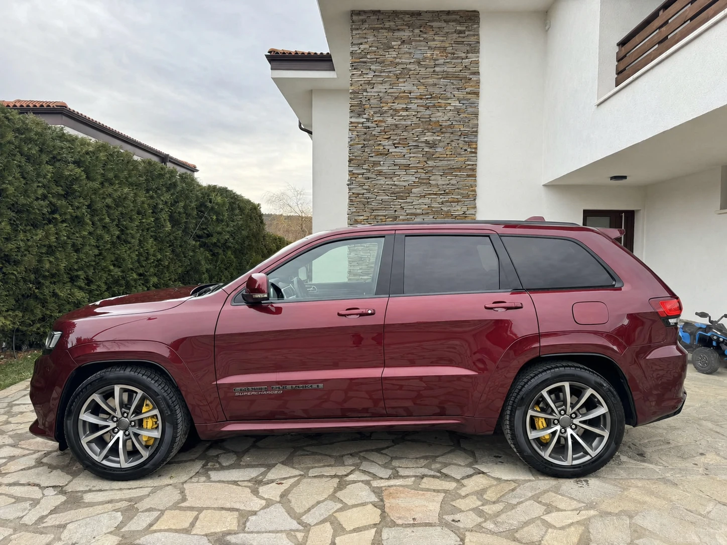 Jeep Grand cherokee Trackhawk, снимка 4 - Автомобили и джипове - 55787498