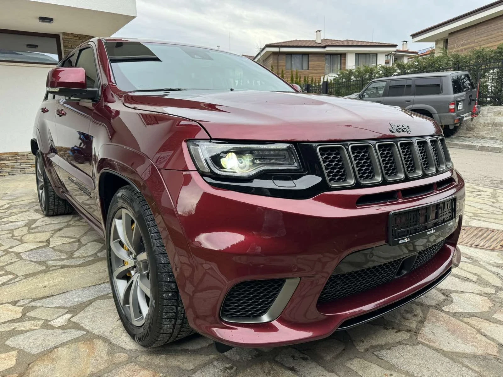 Jeep Grand cherokee Trackhawk, снимка 3 - Автомобили и джипове - 55787498