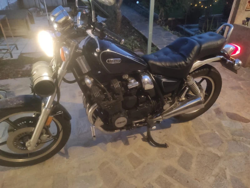 Yamaha Maxim XJ700S