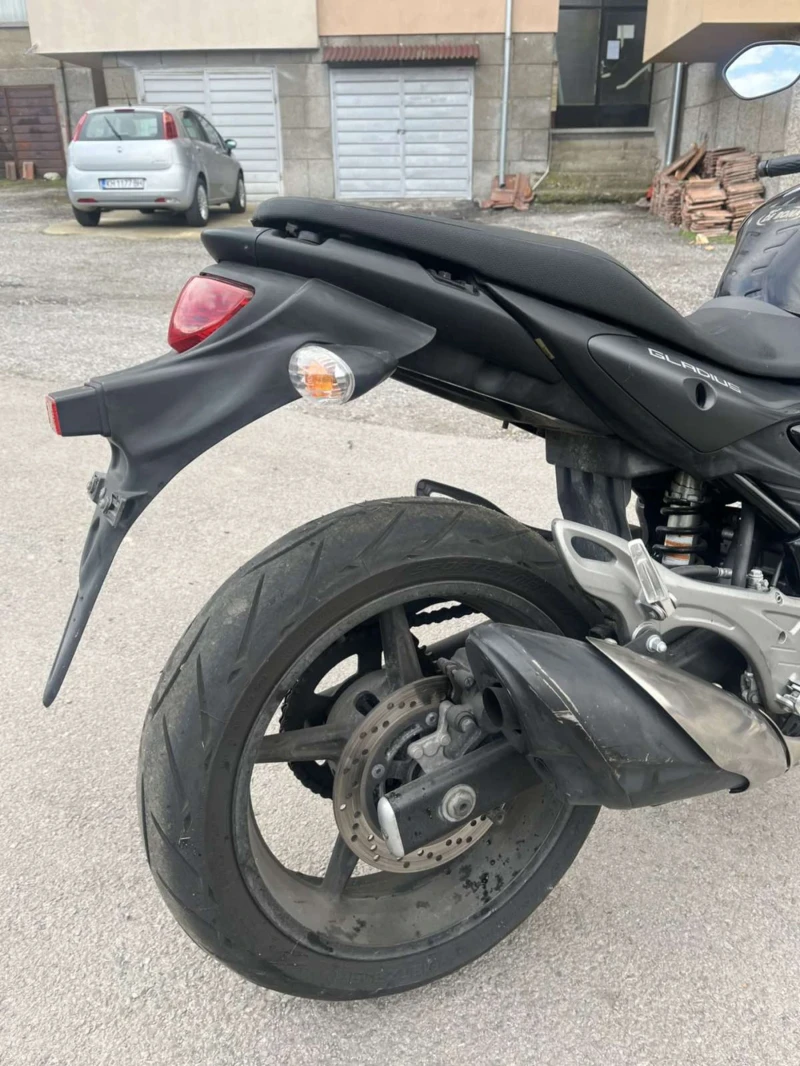 Suzuki SFV, снимка 5 - Мотоциклети и мототехника - 53358816