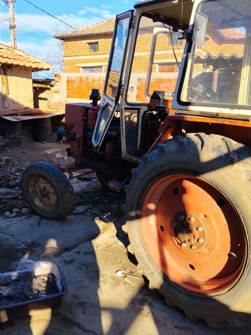 Трактор ЮМЗ, снимка 2 - Селскостопанска техника - 53051094