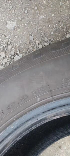 Гуми Зимни 245/70R16, снимка 7