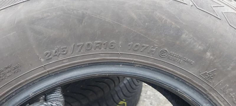 Гуми Зимни 245/70R16, снимка 5 - Гуми и джанти - 30920961