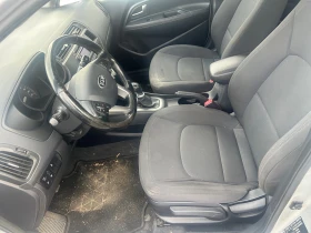 Kia Rio 1.1, снимка 9