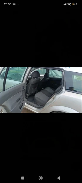 Opel Astra Комби, снимка 1
