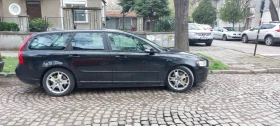 Volvo V50 2000 д - 2800 € / 5476.32 лв. - 36265336 9