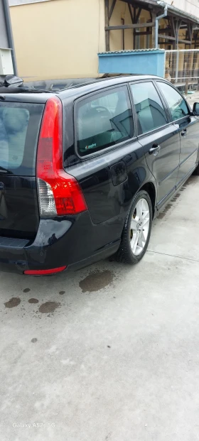 Volvo V50 2000 д - 2800 € / 5476.32 лв. - 36265336 12