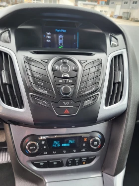 Ford Focus ФУЛ екстри Автоматично паркиране NAVI - 4550 € / 8899.03 лв. - 53365770 7