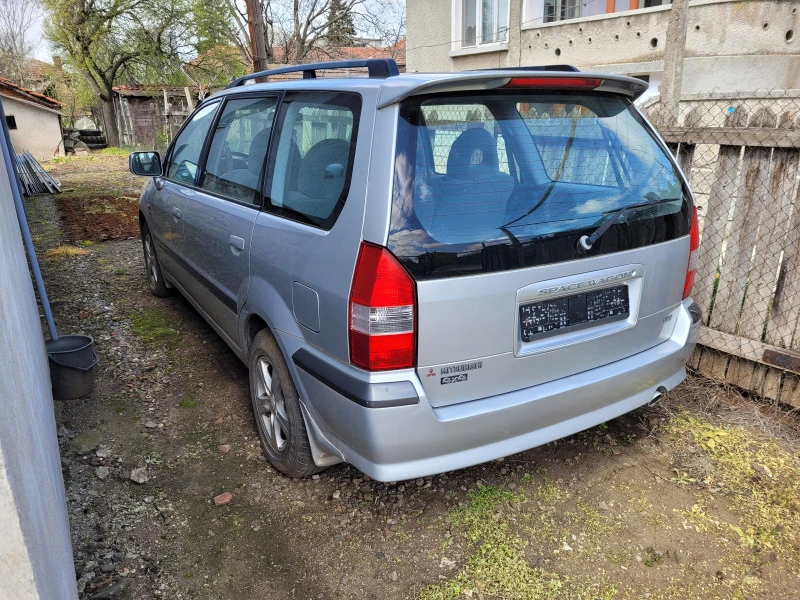 Mitsubishi Space wagon 2.4 GDI 4x4 150hp, снимка 3 - Автомобили и джипове - 47920251