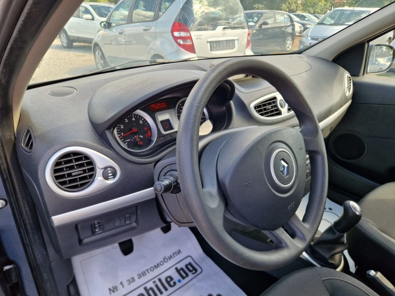 Renault Clio 1.2/ПЕРФЕКТЕН, снимка 12 - Автомобили и джипове - 47784487