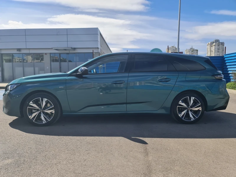 Peugeot 308 SW Plug-In Hybrid 180 e-EAT8 Allure Pack , снимка 3 - Автомобили и джипове - 47919258