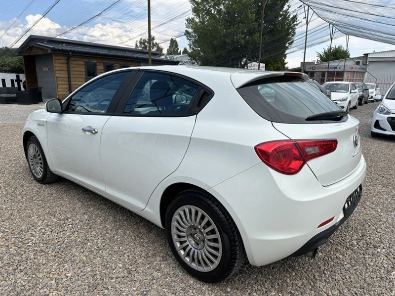 Alfa Romeo Giulietta 1.4i EURO-5B, снимка 6 - Автомобили и джипове - 46695950