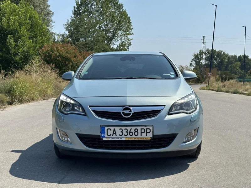 Opel Astra 1.7 CDTI* COSMO* EDITION* , снимка 2 - Автомобили и джипове - 48856661