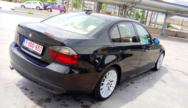 BMW 318 D  Е90, снимка 5 - Автомобили и джипове - 47664634