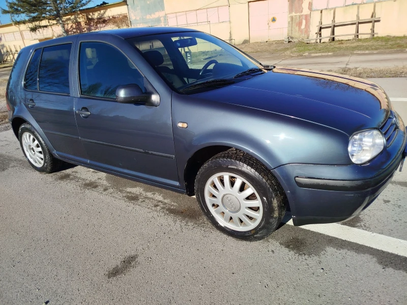 VW Golf 1.9 TDI, снимка 2 - Автомобили и джипове - 48536670