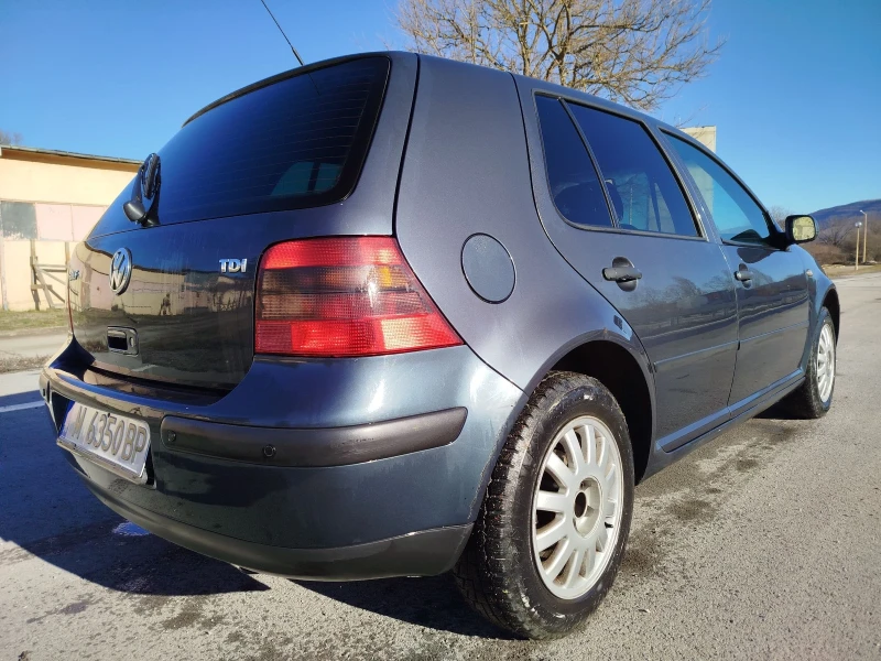 VW Golf 1.9 TDI, снимка 3 - Автомобили и джипове - 48536670