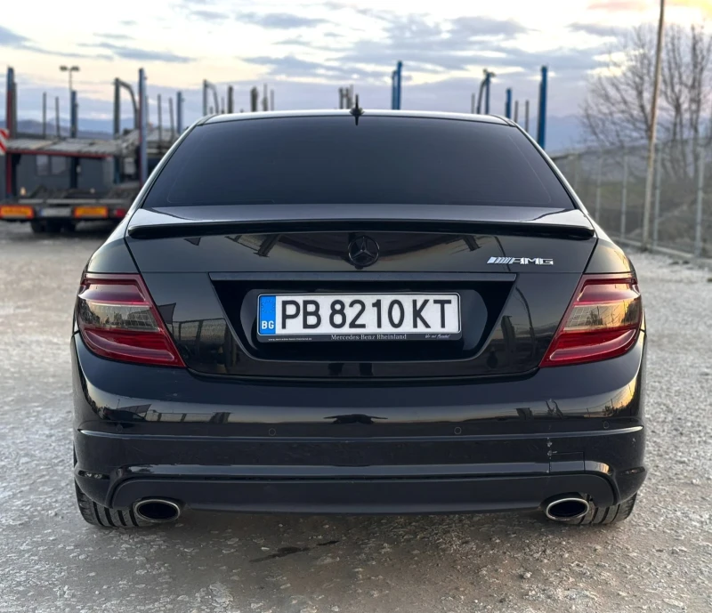 Mercedes-Benz C 320 AMG BLACK EDITION , снимка 6 - Автомобили и джипове - 48955997