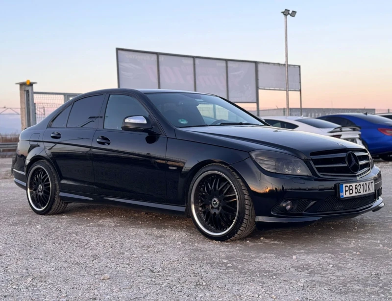 Mercedes-Benz C 320 AMG BLACK EDITION , снимка 7 - Автомобили и джипове - 48955997