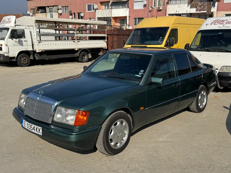 Mercedes-Benz E 320, снимка 1 - Автомобили и джипове - 49170555