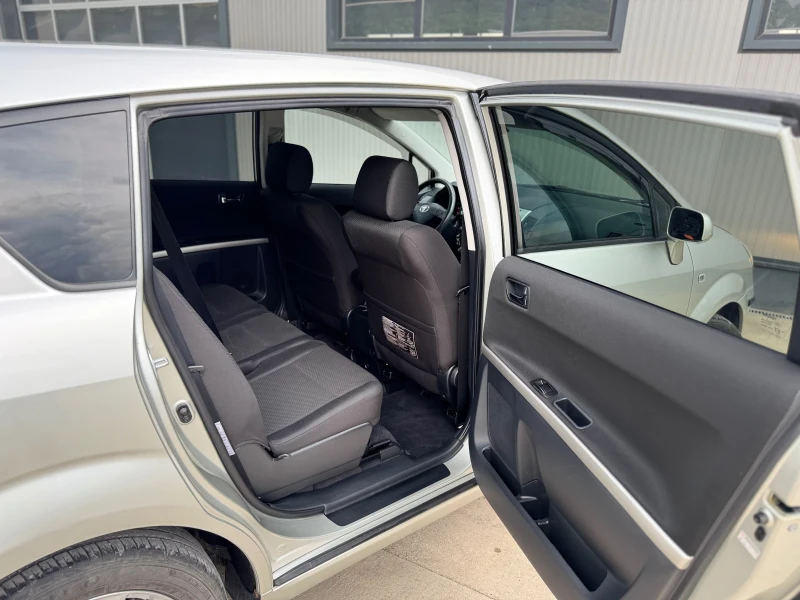 Toyota Corolla verso AVTOMAT 6+ 1, снимка 14 - Автомобили и джипове - 51031818