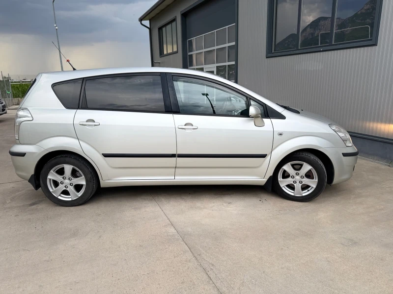 Toyota Corolla verso AVTOMAT 6+ 1, снимка 6 - Автомобили и джипове - 51031818