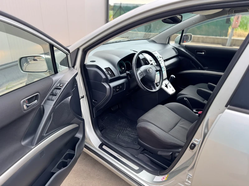 Toyota Corolla verso AVTOMAT 6+ 1, снимка 11 - Автомобили и джипове - 51031818