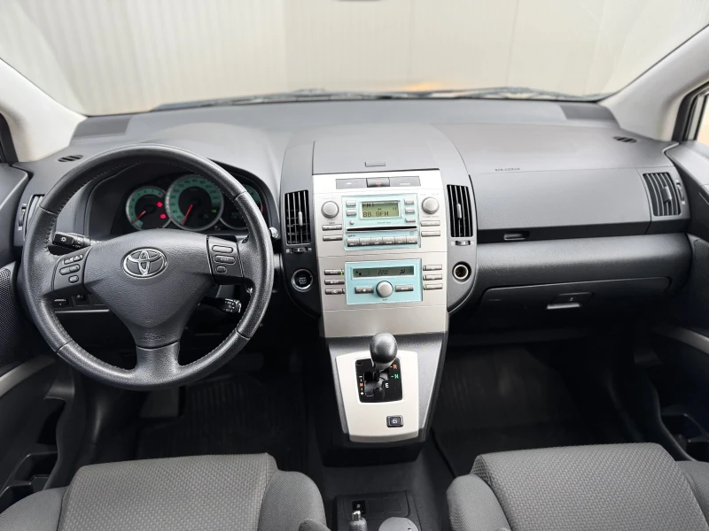 Toyota Corolla verso AVTOMAT 6+ 1, снимка 9 - Автомобили и джипове - 51031818