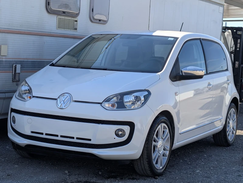 VW Up 1.0i* Нави Garmin* като нова