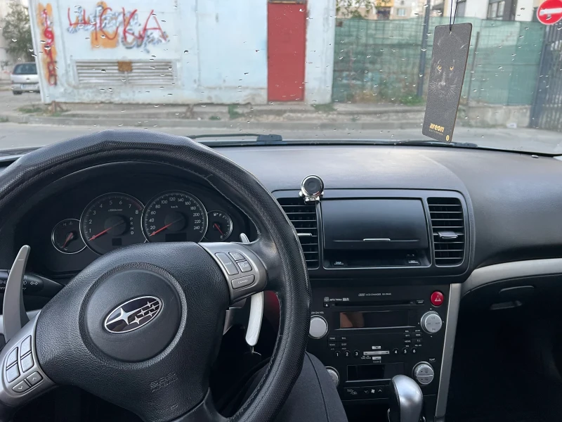 Subaru Legacy, снимка 7 - Автомобили и джипове - 51914147