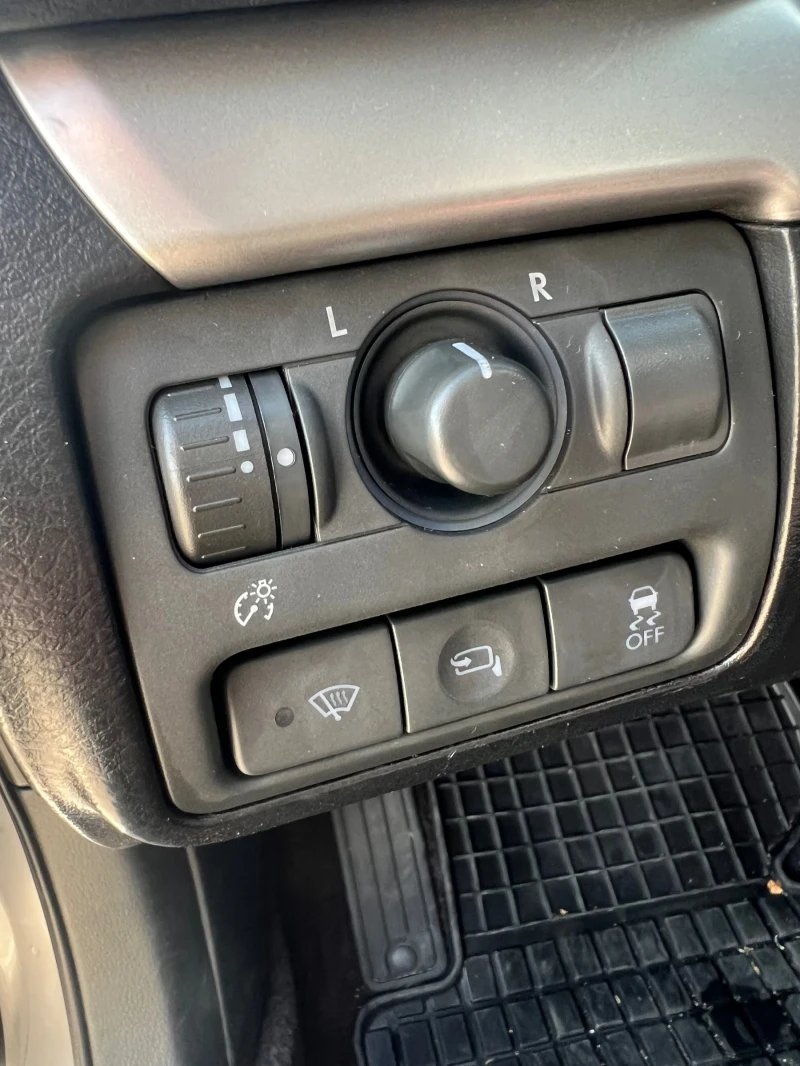 Subaru Legacy, снимка 9 - Автомобили и джипове - 51914147